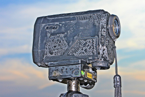 nikon-black-4k-rangefinder-thumb