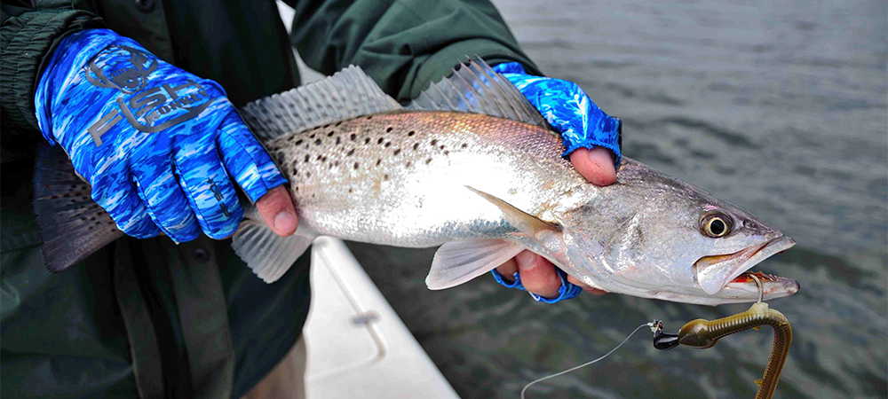 Fish Monkey FM11 Guide Gloves: Your Best Fishing Companion