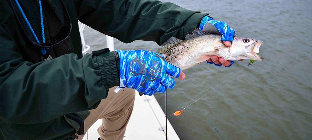 Wingo Fish Skin Casting Gloves Brown Trout