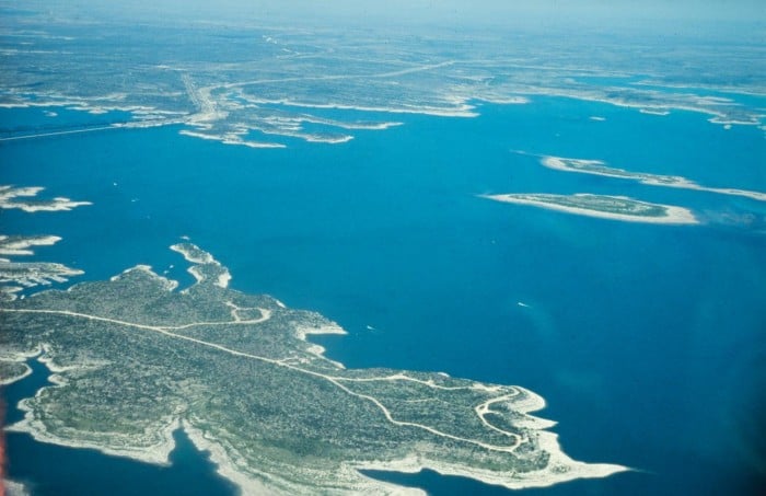 lake-amistad-best-fishing-texas