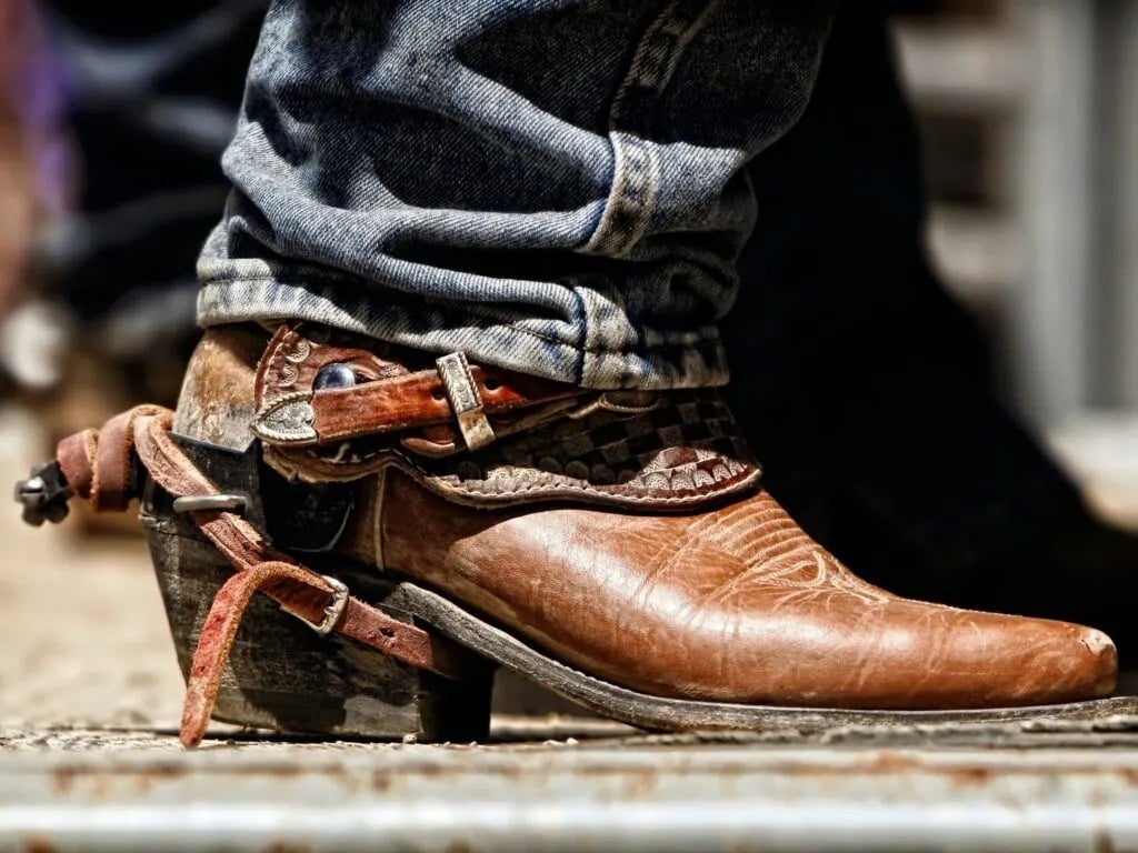 Stop Wearing Cowboy Boots Wrong (How To Rock Western Boots AUTHENTICALLY) 