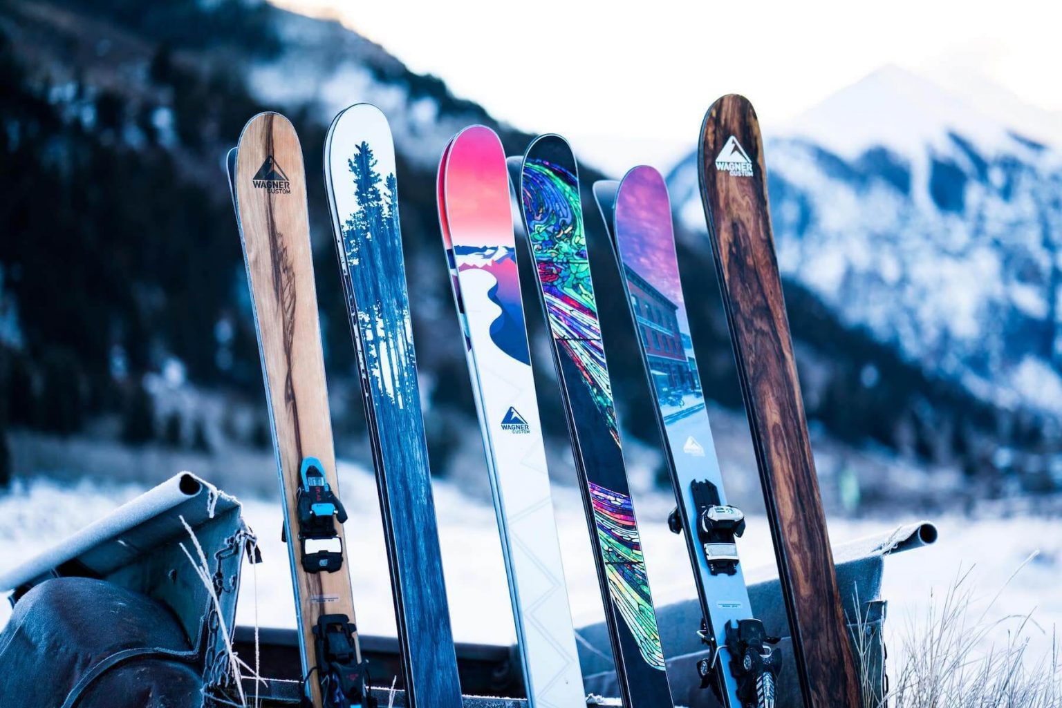 Complete Guide to Must-Have Skiing Gear