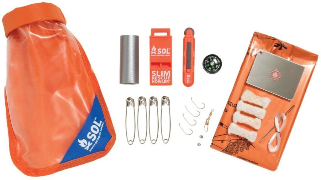 sol-scout-survival-kit-1